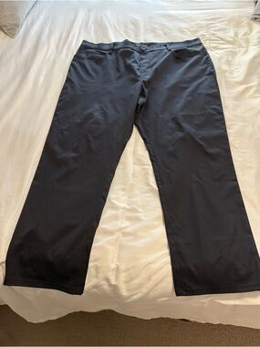 Travis Mathew Black Golf Pants - Size 42
